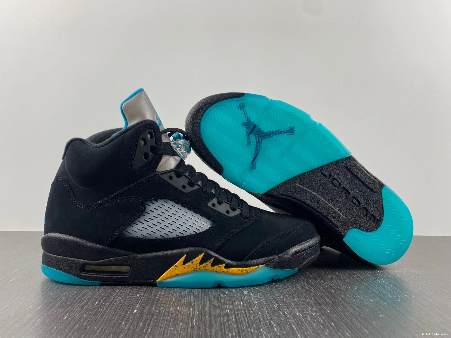 Air 